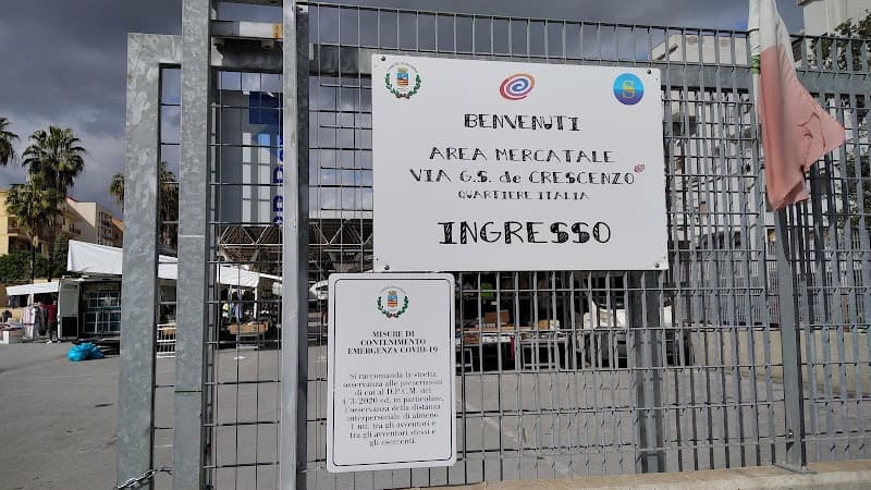 Mercato Via de Crescenzo
